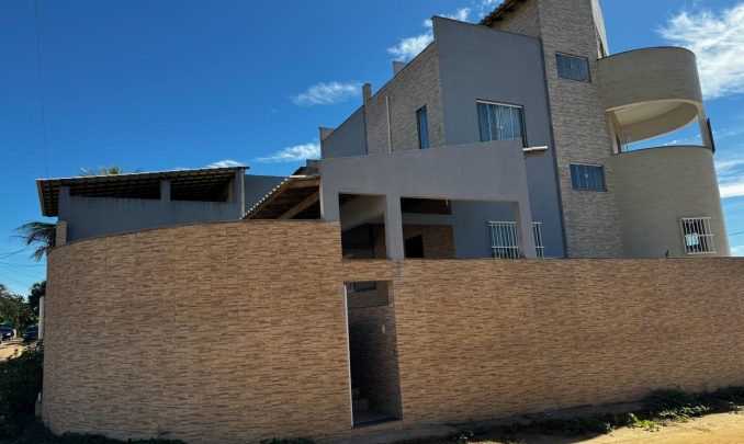 6b880f27-1828-4e4a-bc92-d29516091417